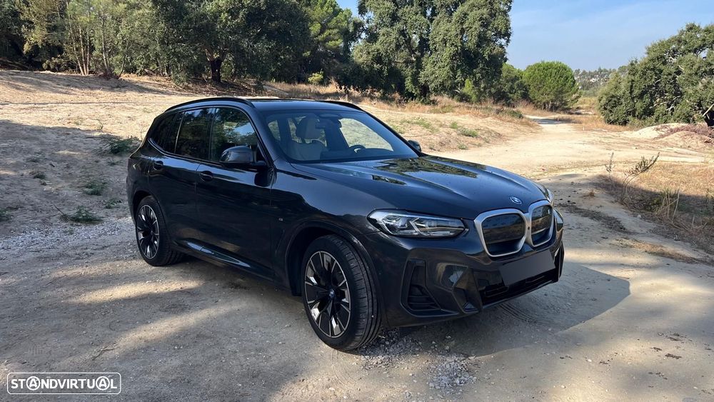 BMW iX3 M Sport Impressive - 9