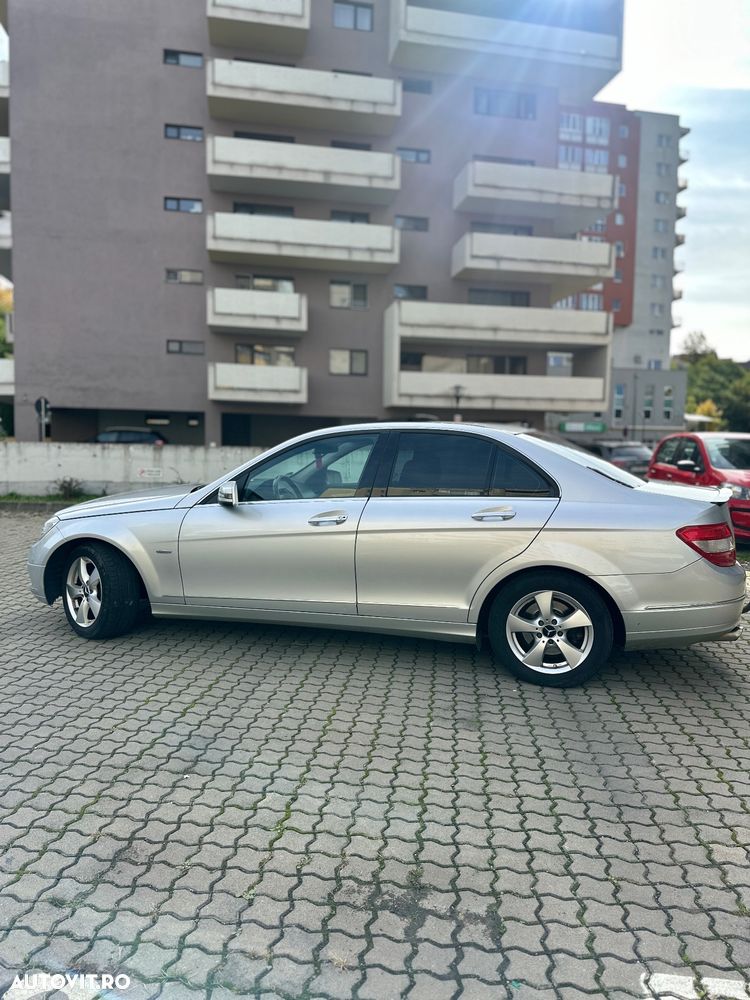 Mercedes-Benz C 220 CDI DPF Automatik Elegance - 5