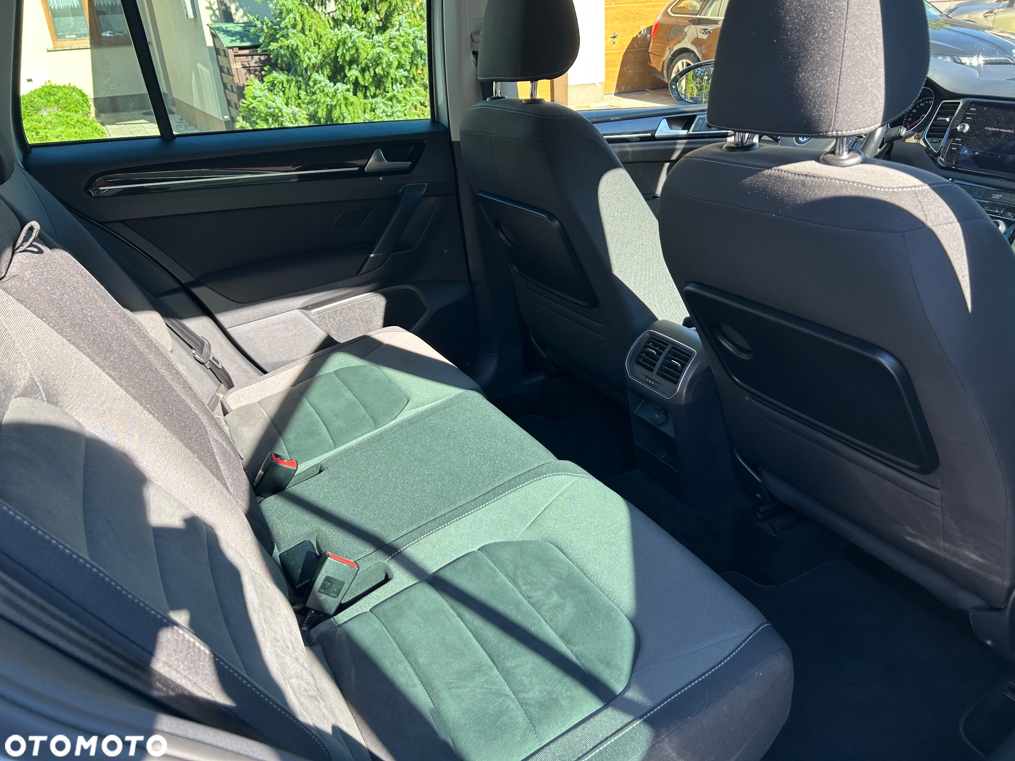 Volkswagen Golf Sportsvan 1.5 TSI ACT DSG Highline - 23