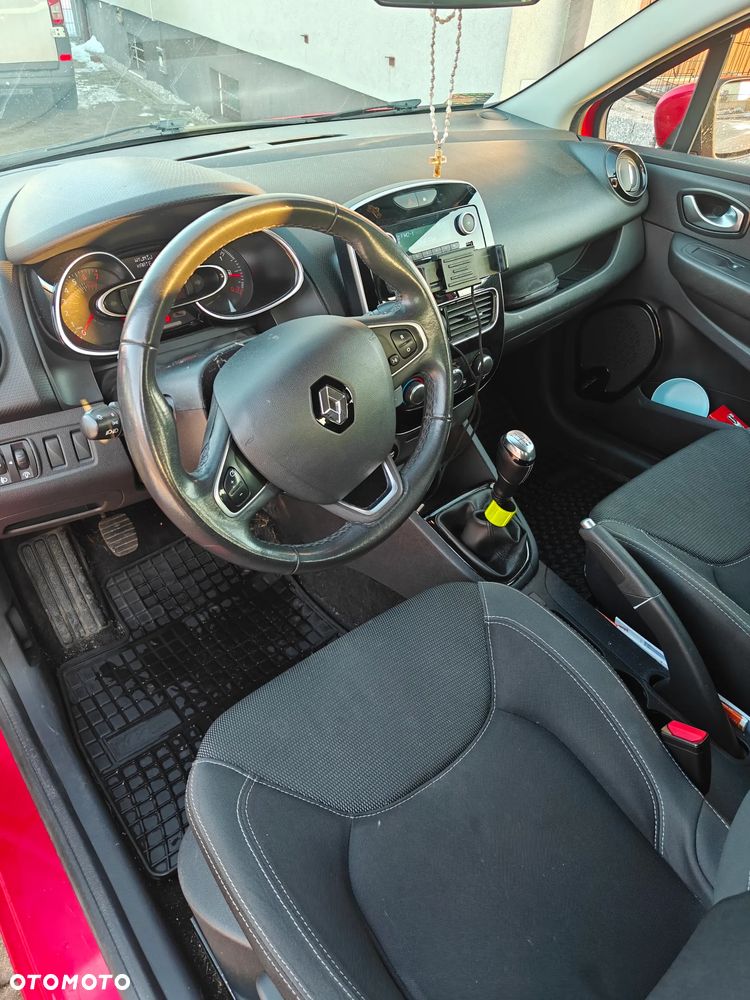 Renault Clio 1.2 16V Alize - 9