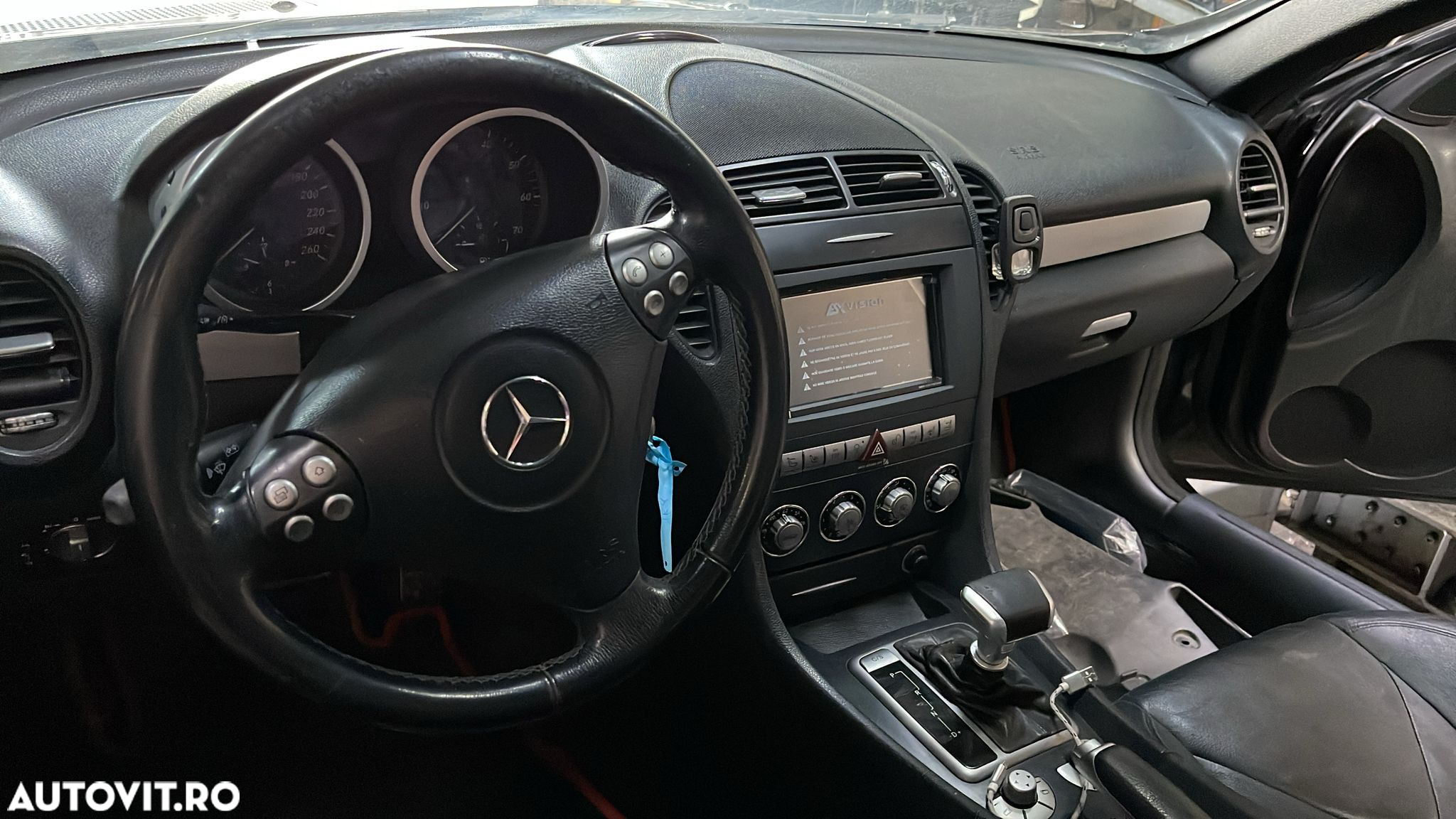 Mercedes-Benz SLK - 12