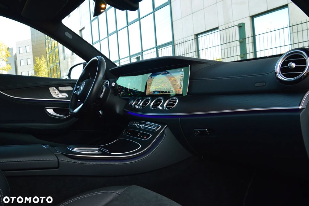 Mercedes-Benz Klasa E 220 d 4-Matic AMG - 16