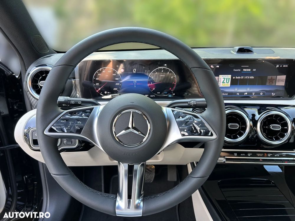 Mercedes-Benz A 180 MHEV 7G-DCT - 10