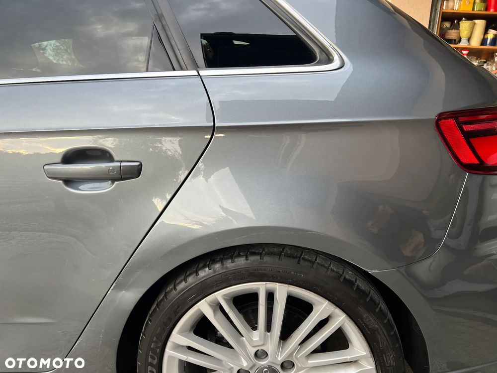 Audi A3 Sportback 2.0 TDI (clean diesel) S tronic S line Sportpaket - 16