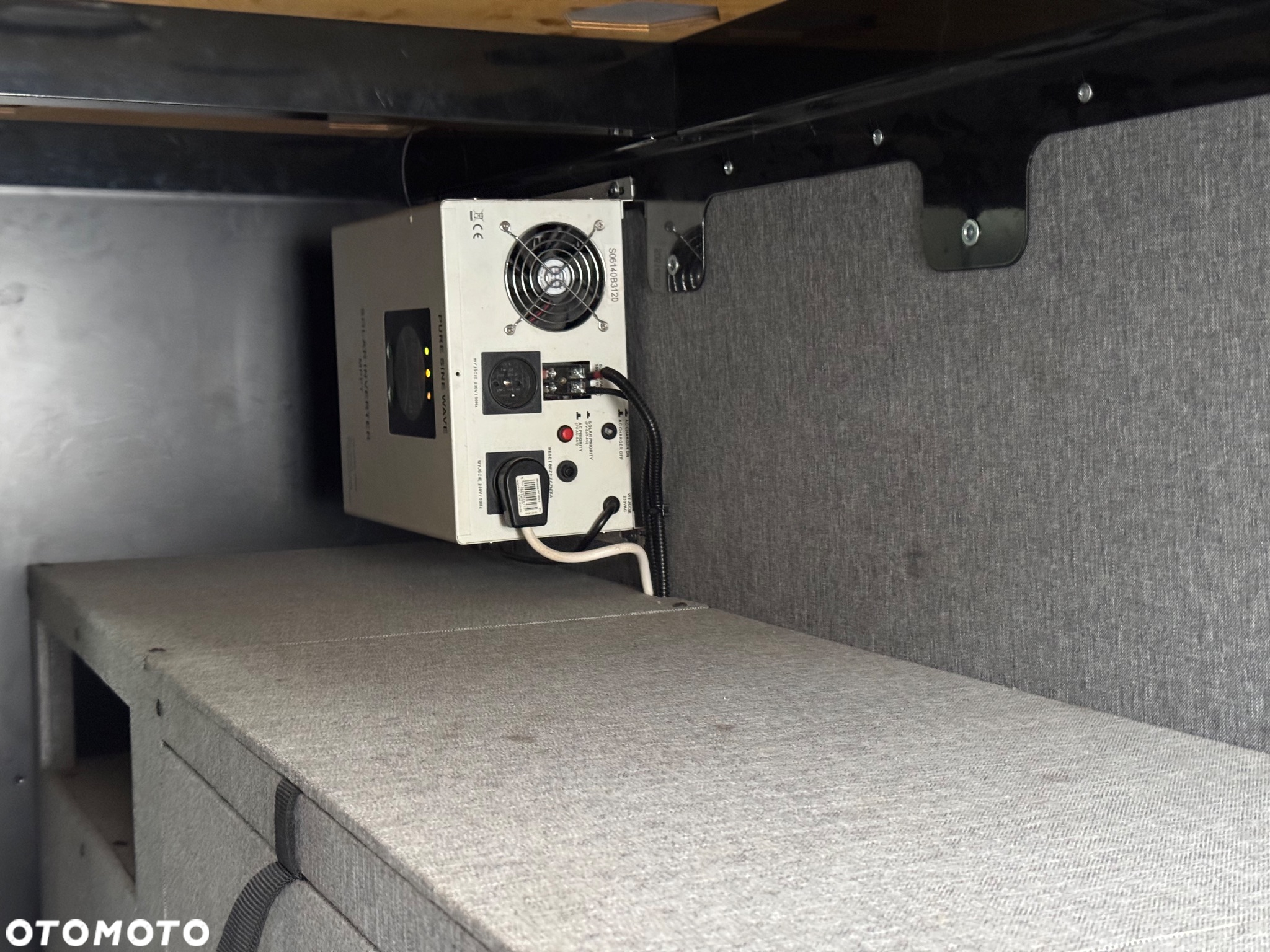 Volkswagen Crafter - 32