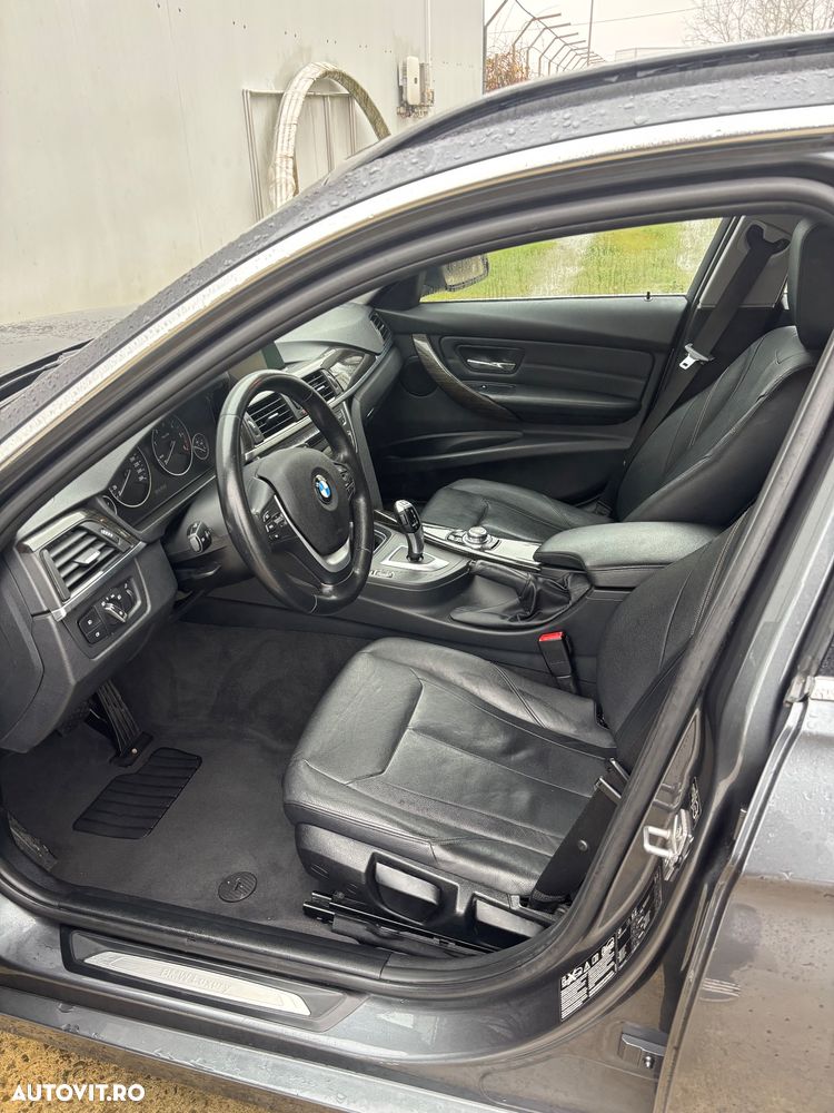 BMW Seria 3 320d xDrive Aut. Luxury Line - 9