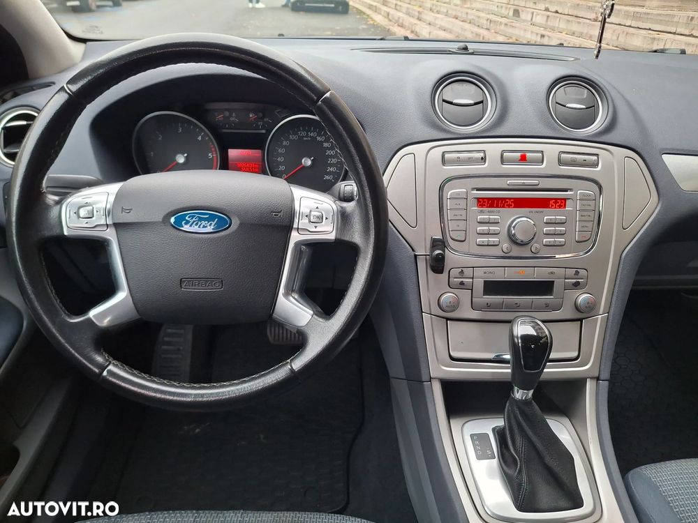 Ford Mondeo 2.0 TDCi Aut. Trend - 8