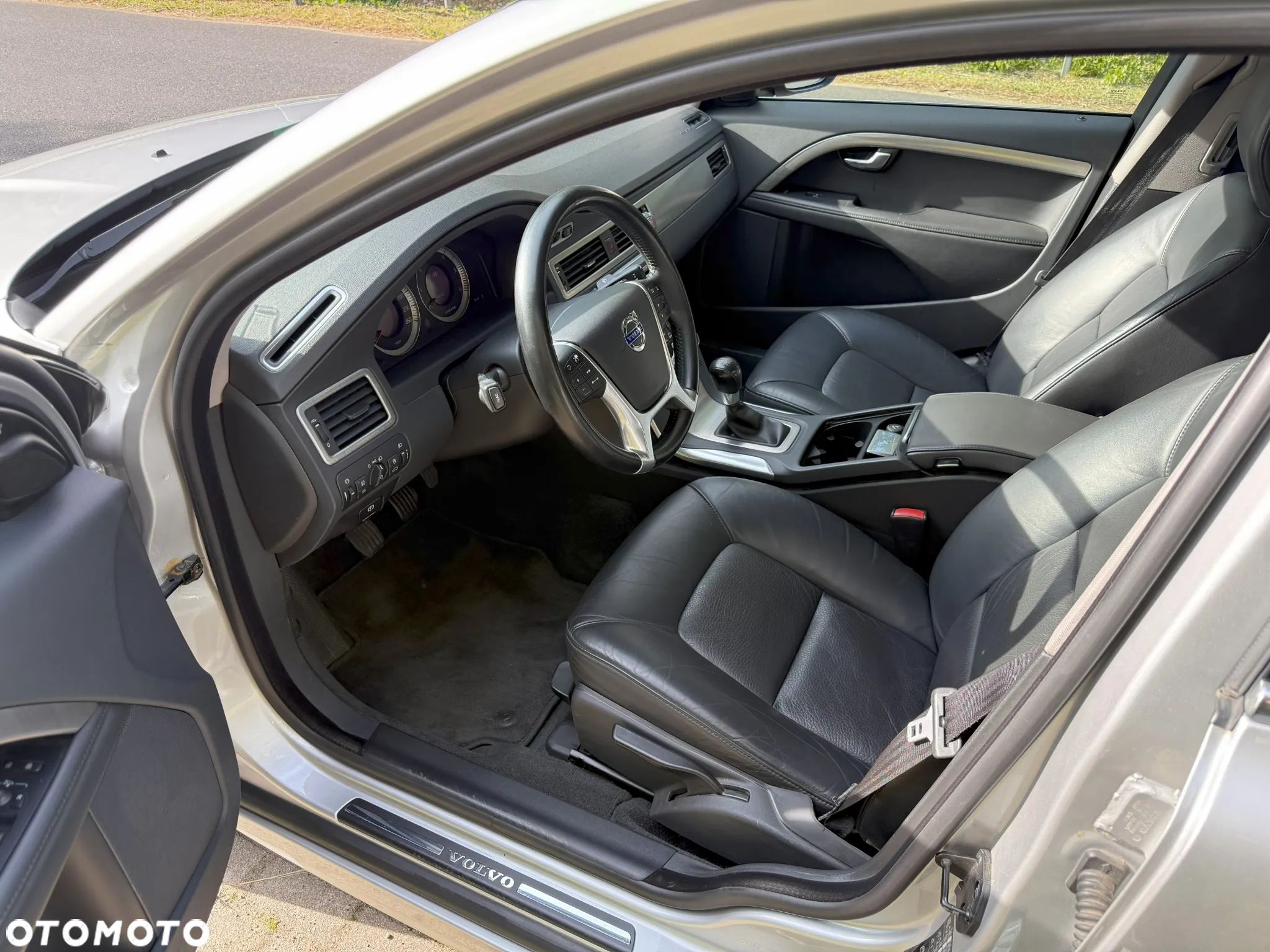 Volvo S80 D5 Momentum - 13