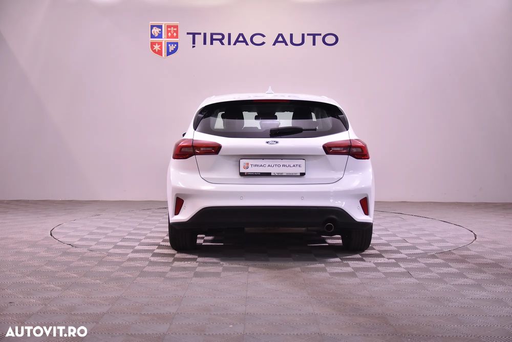 Ford Focus - 4