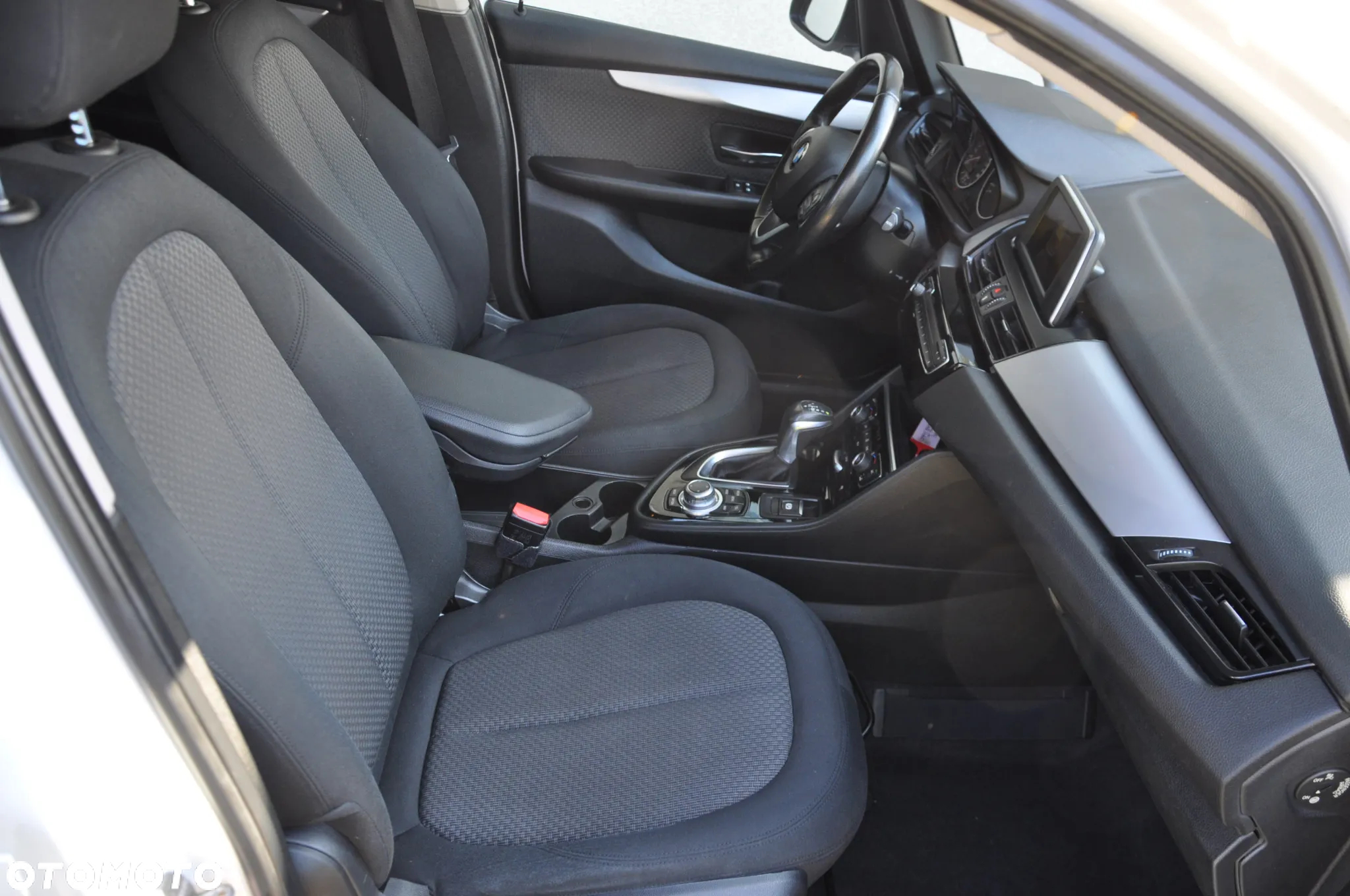 BMW Seria 2 218d Active Tourer - 11