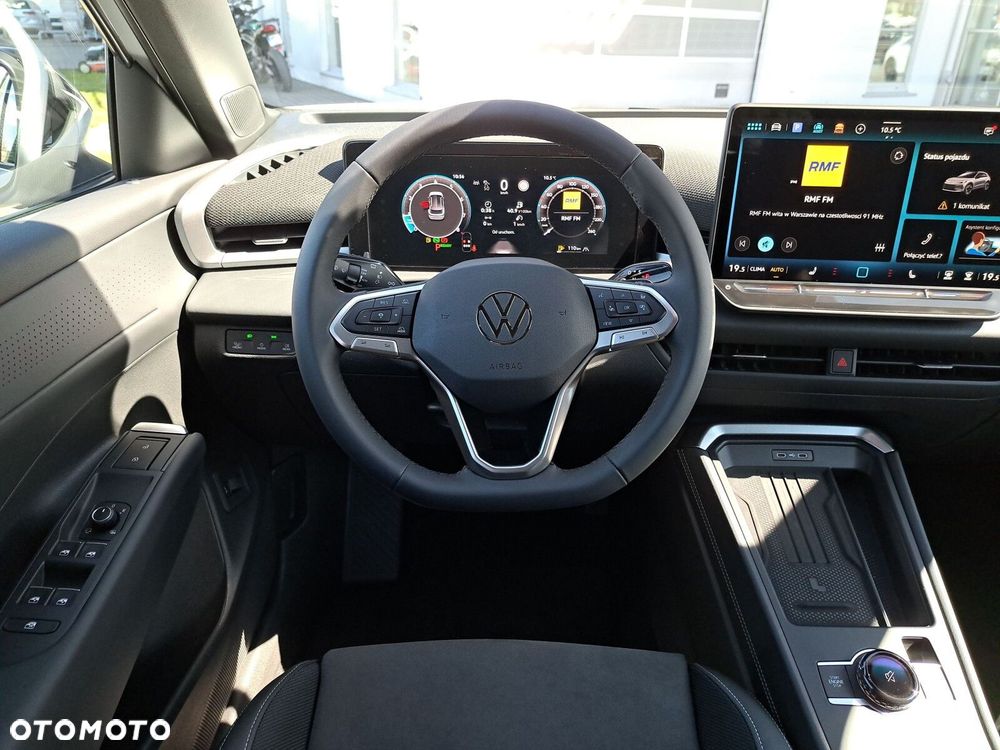 Volkswagen T-Roc 1.5 eTSI Style DSG - 21