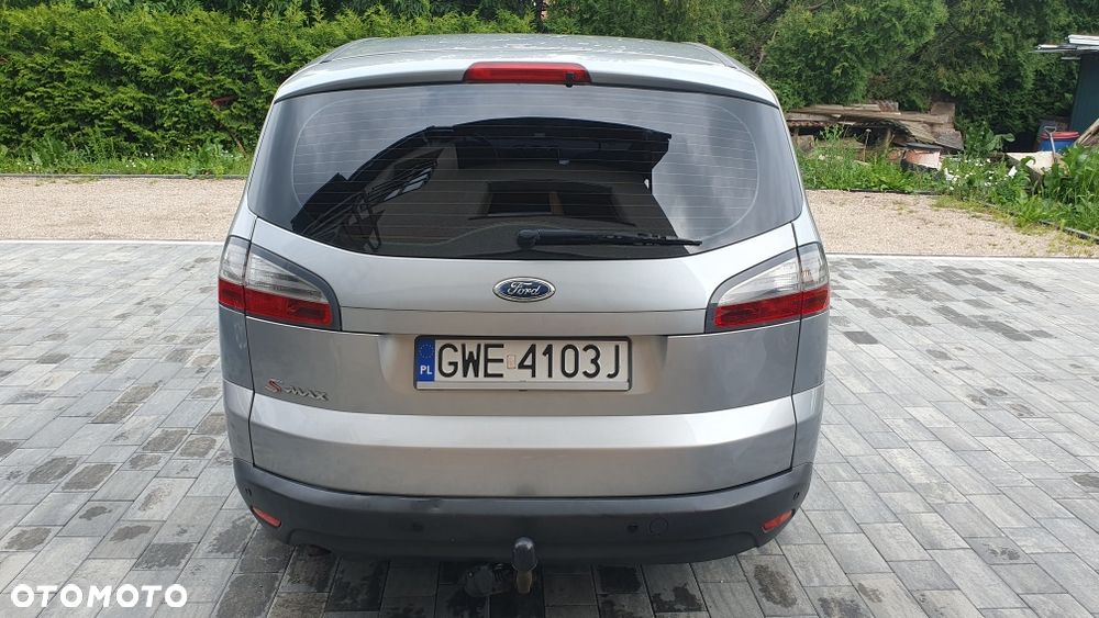 Ford S-Max - 7