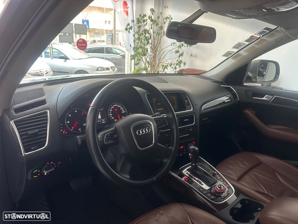 Audi Q5 2.0 TDI Advance S-tronic - 11