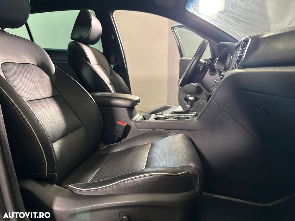 Kia Sportage - 12
