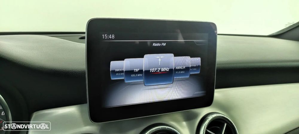 Mercedes-Benz CLA 180 d Shooting Brake AMG Line - 31