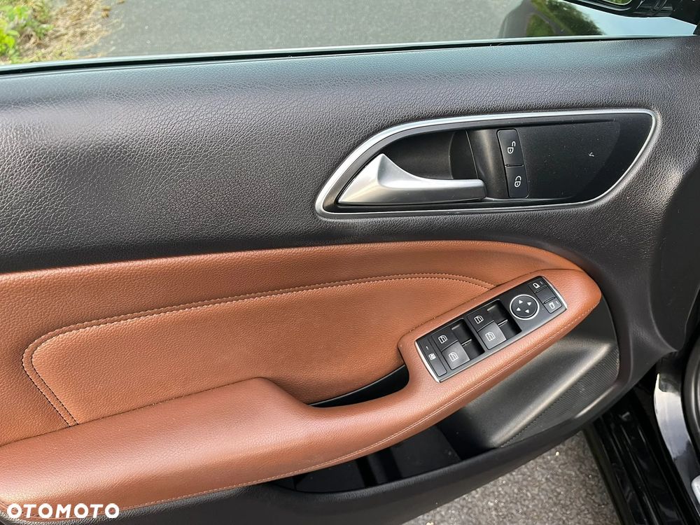 Mercedes-Benz Klasa B 200 7G-DCT Style - 21