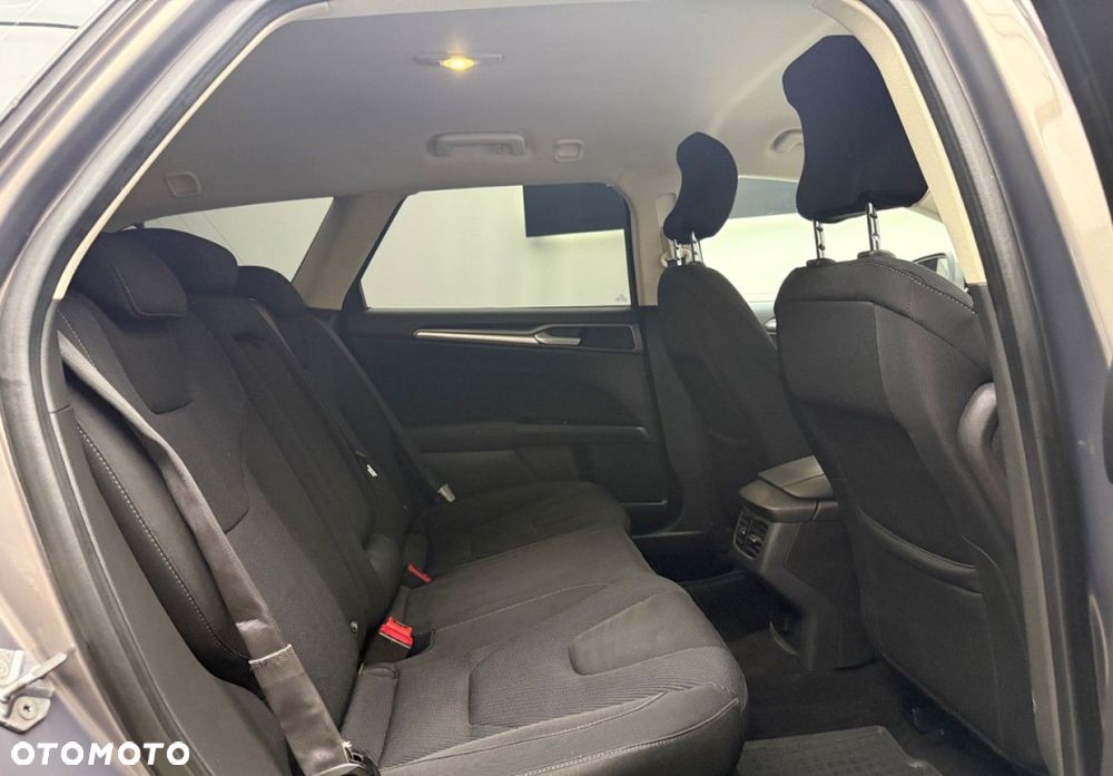 Ford Mondeo 2.0 TDCi Titanium - 19