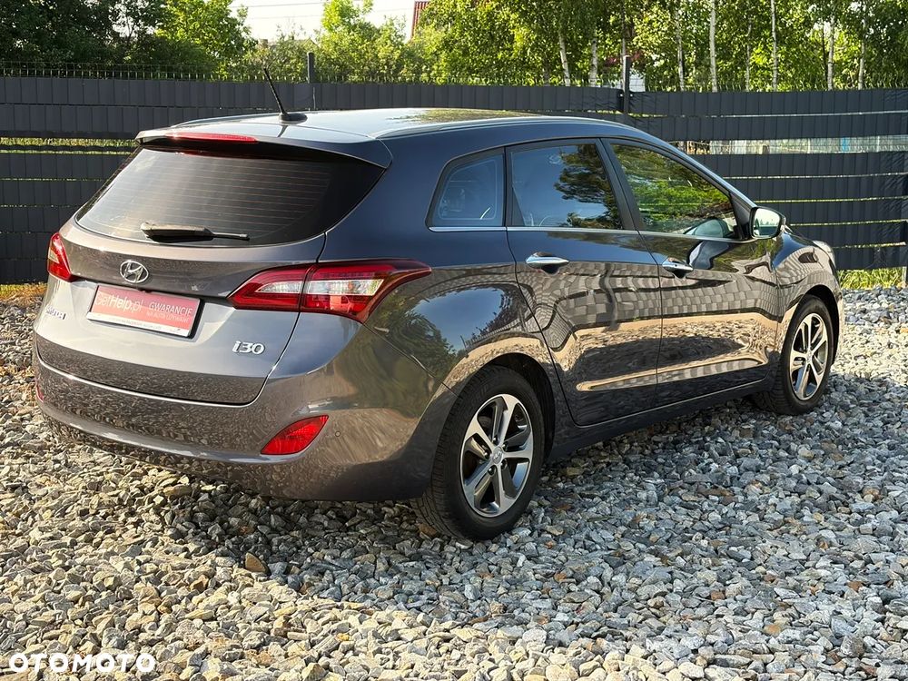 Hyundai i30 blue 1.6 CRDi DCT Passion - 27