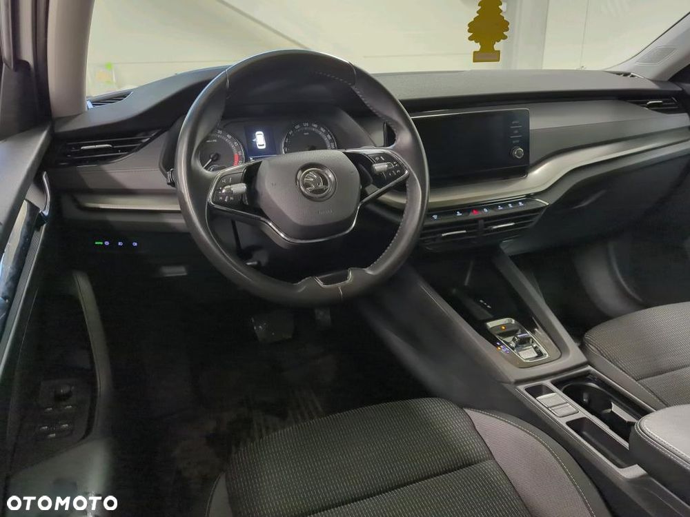 Skoda Octavia - 8