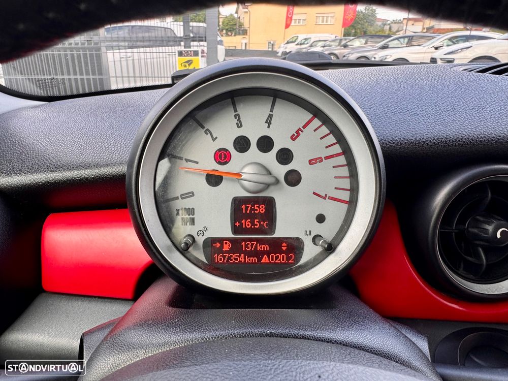 MINI 3 Portas Cooper D - 14