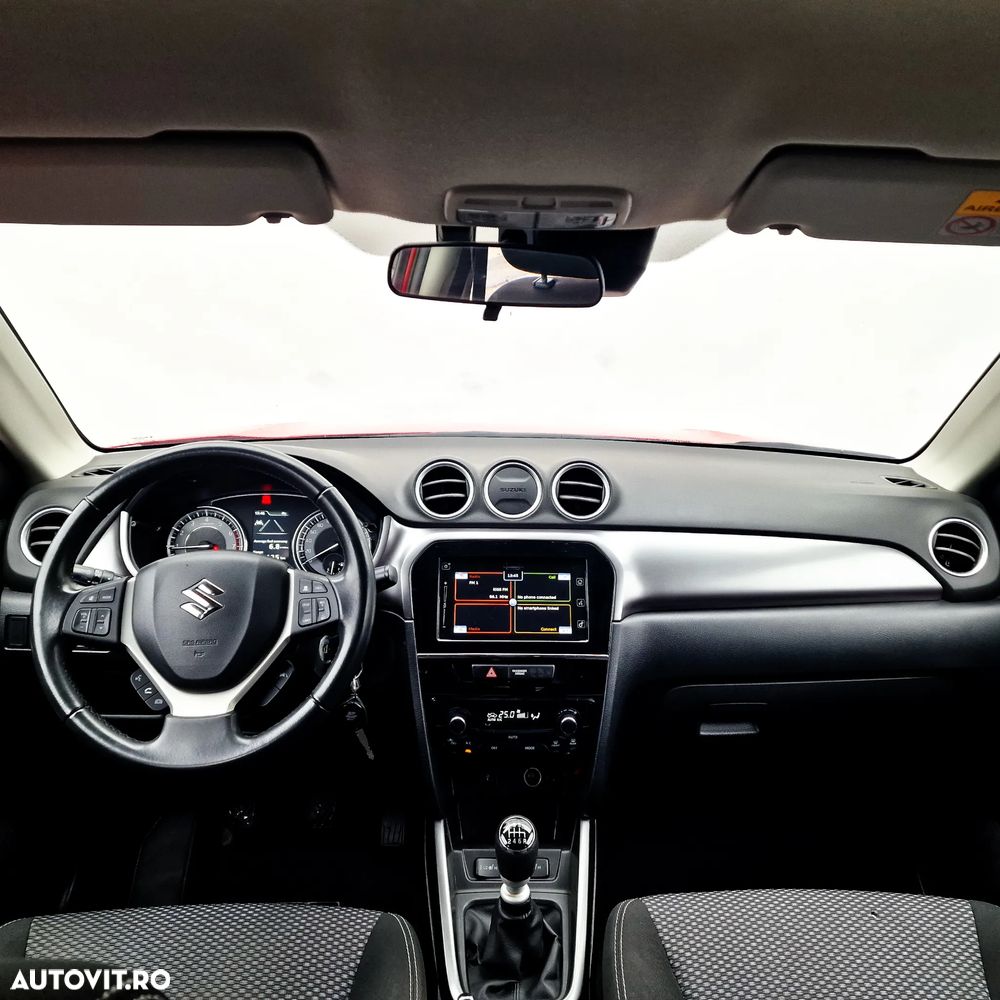 Suzuki Vitara 1.4 Boosterjet Hybrid Comfort+ - 3