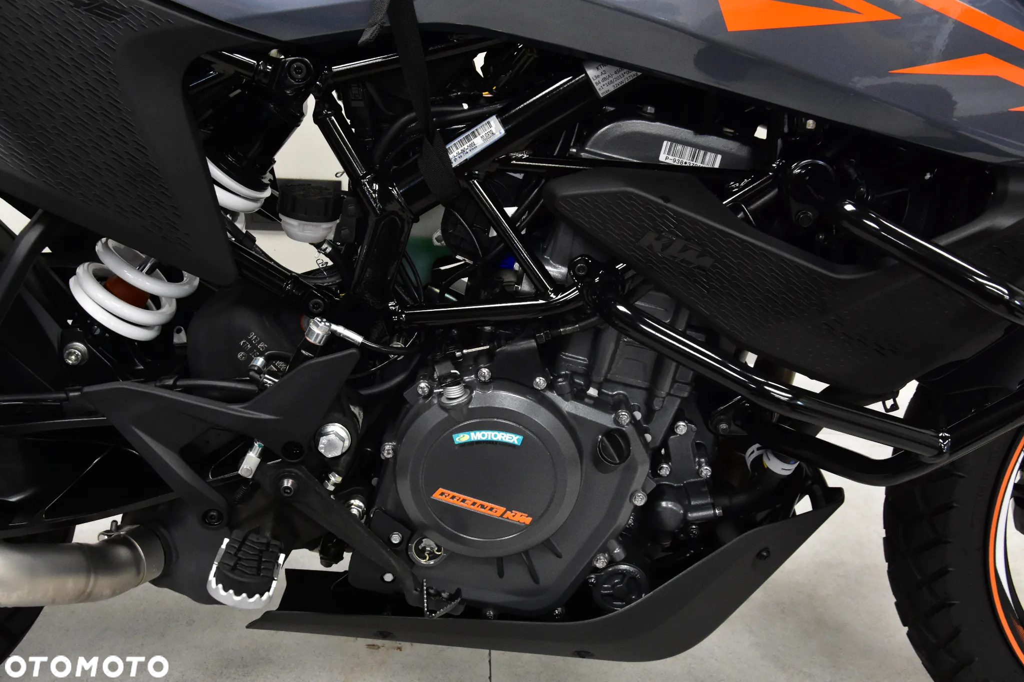 KTM Adventure - 28