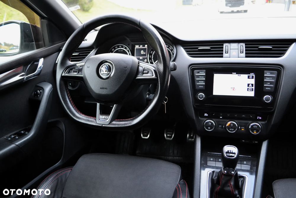 Skoda Octavia 2.0 TDI RS - 9