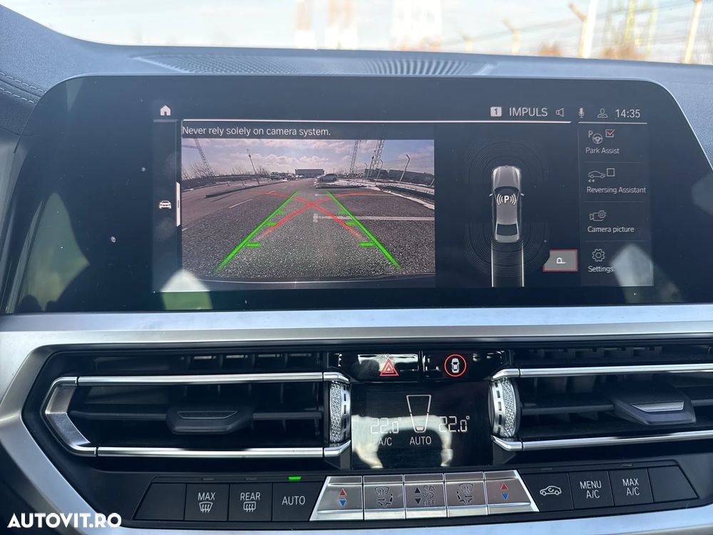 BMW Seria 3 320d Aut. Luxury Line - 27