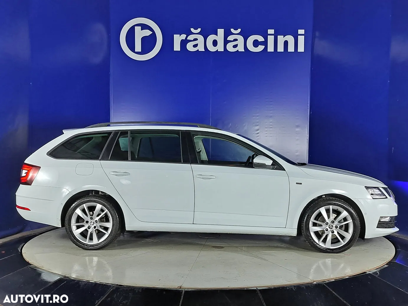 Skoda Octavia 2.0 TDI DSG Style - 6