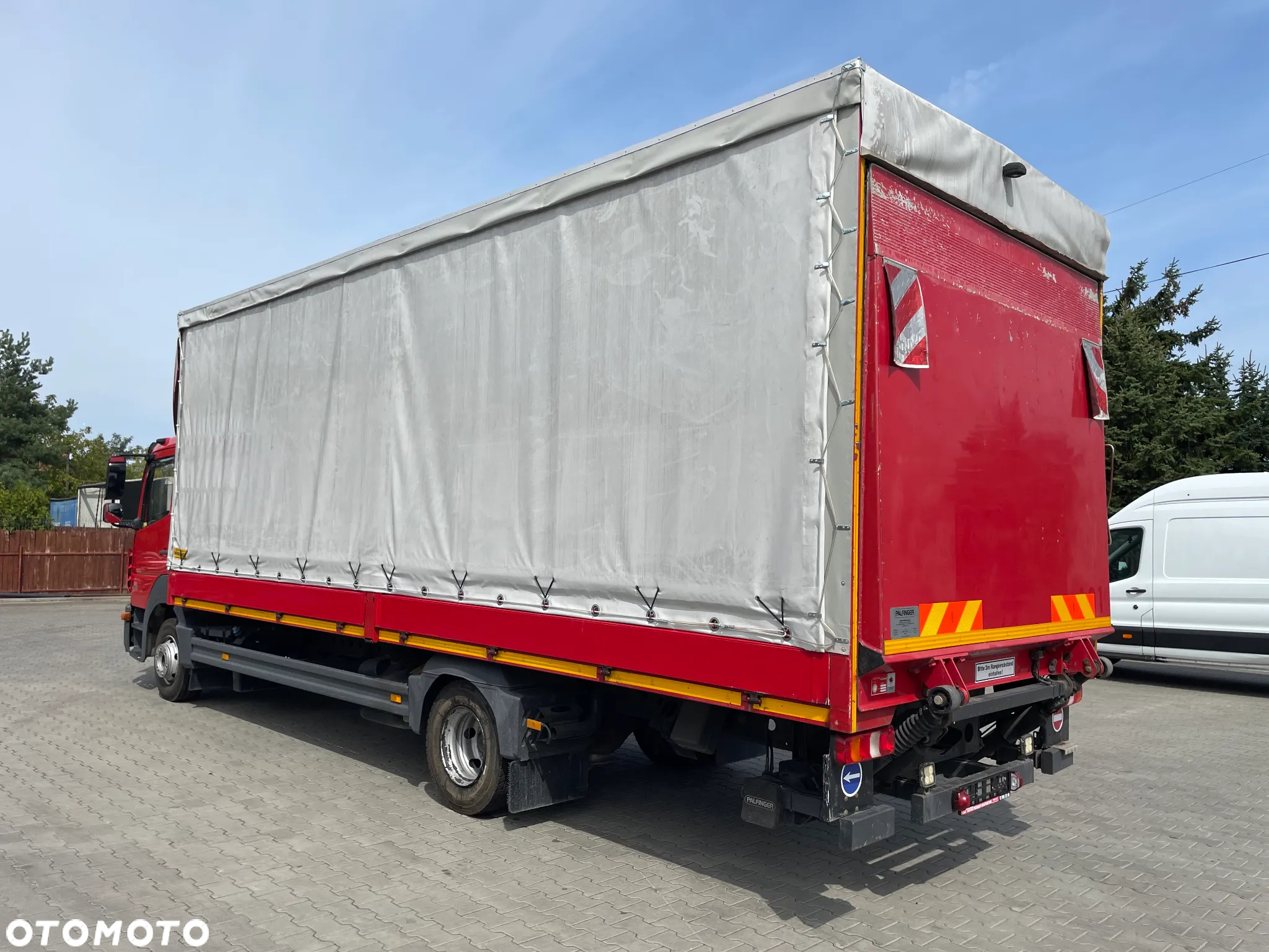 Mercedes-Benz ATEGO - 4