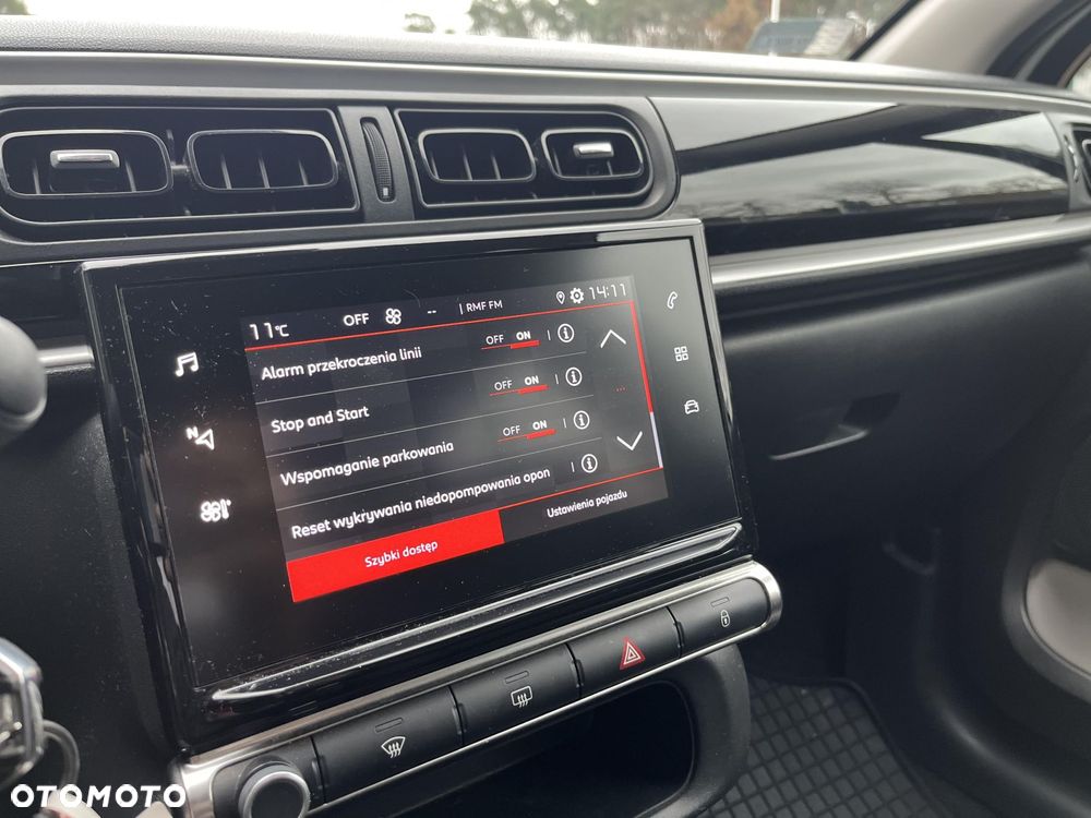 Citroën C3 1.2 PureTech Shine - 25