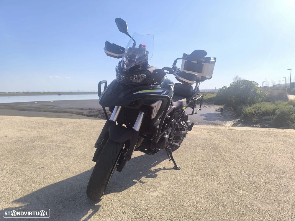 Benelli TRK 702 - 10
