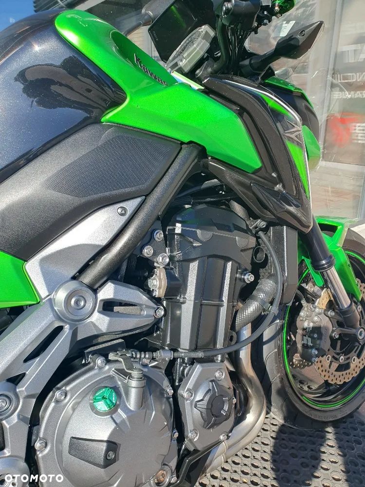 Kawasaki Z 900 - 24