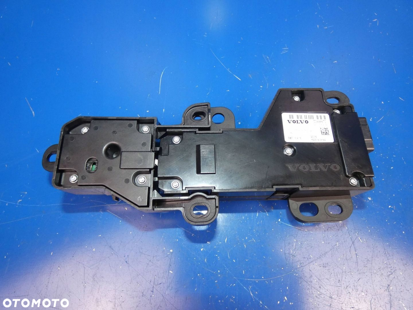VOLVO XC90 II PANEL REGULACJI USTAWIANIA FOTELA PRAWY PRZÓD - 2