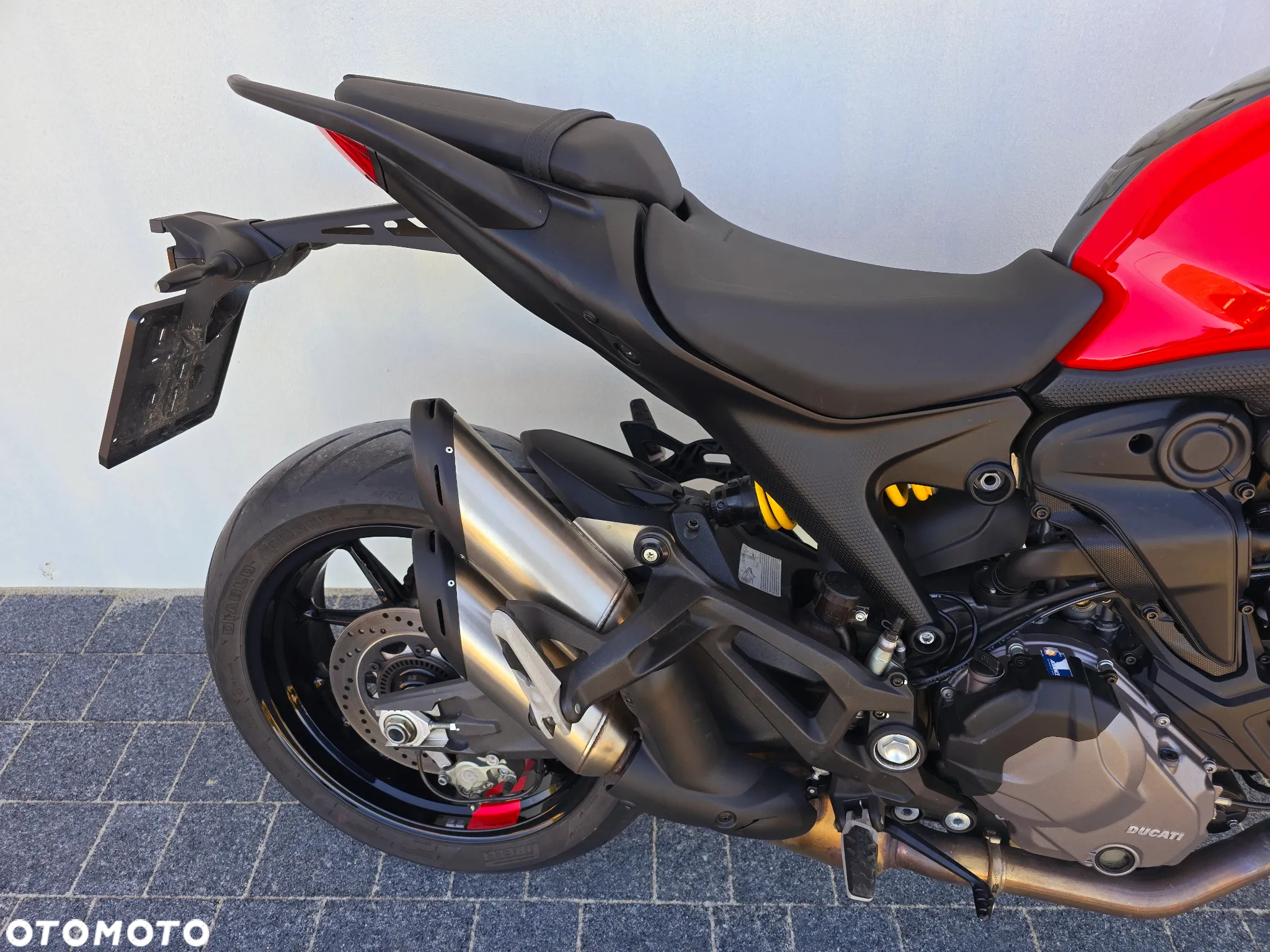 Ducati Monster - 8