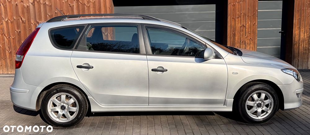 Hyundai i30 i30cw 1.4 Edition 20 - 8