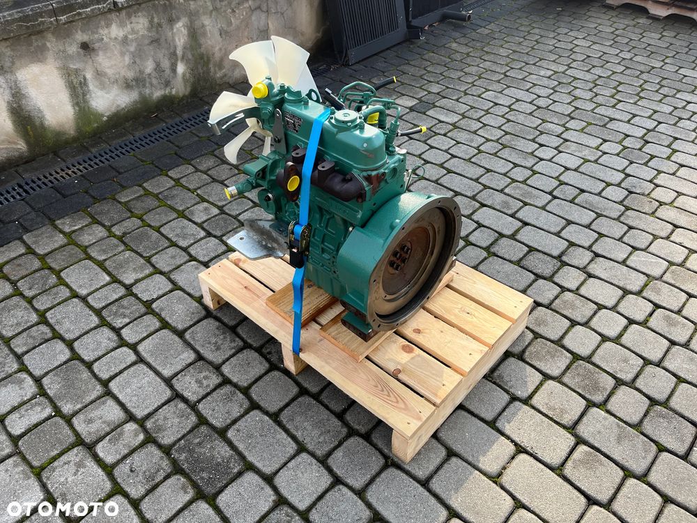 SILNIK VOLVO D1.1A-EF07 D1 1A EF07  15.6KW 2400 RPM 11381netto - 7