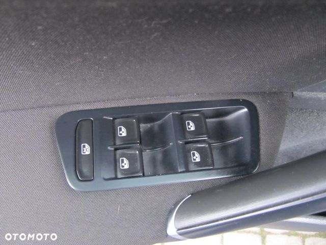 Volkswagen Golf 1.4 TSI BlueMotion Technology DSG Lounge - 15