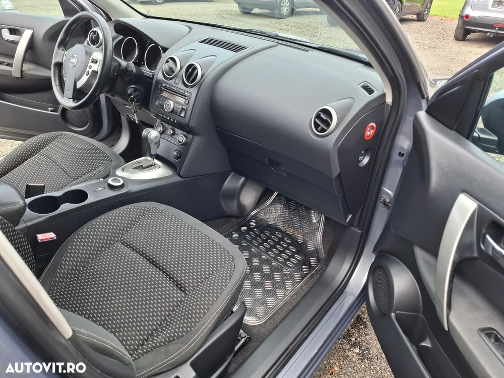 Nissan Qashqai 2.0 DCI 4 x 4 DPF Aut acenta - 7
