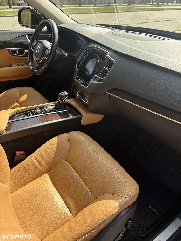 Volvo XC 90 T6 AWD Geartronic RDesign - 20