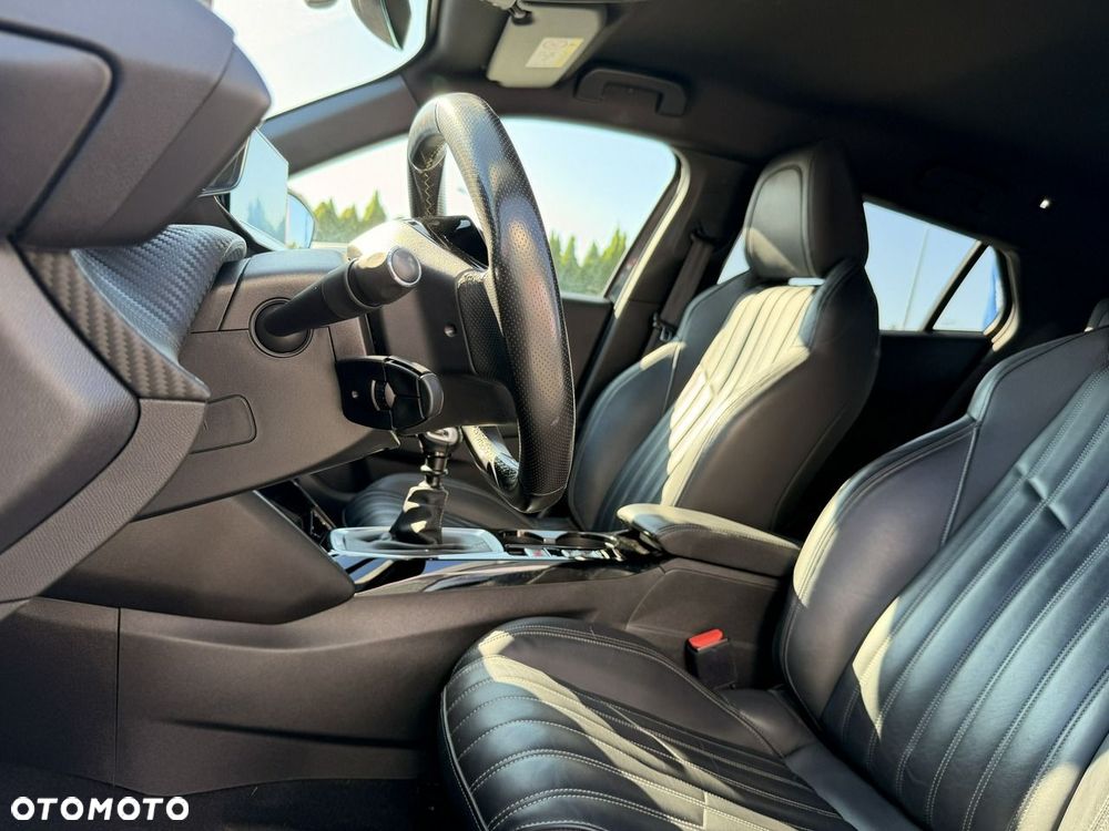 Peugeot 2008 - 31