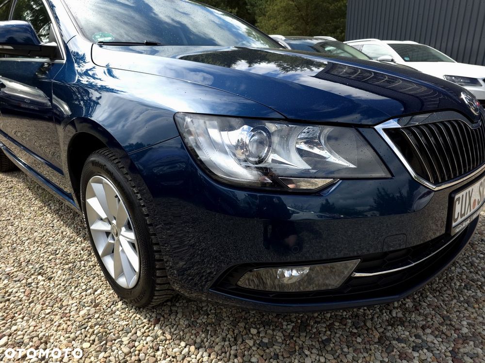 Skoda Superb 2.0 TDI Ambition - 1