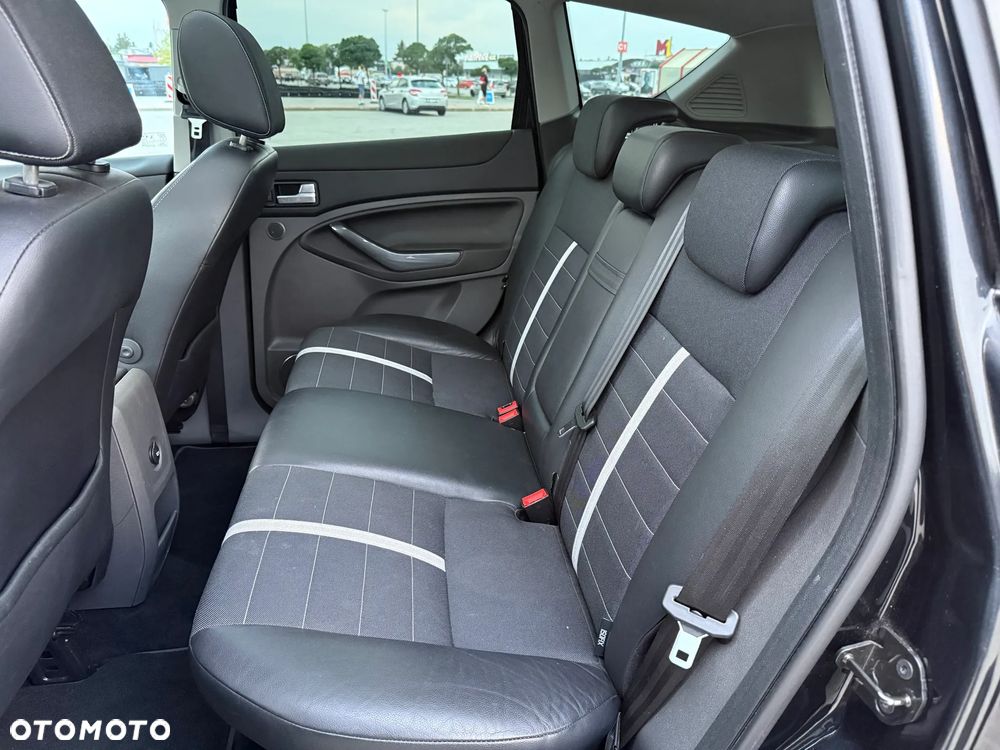 Ford Kuga 2.0 TDCi Individual - 9