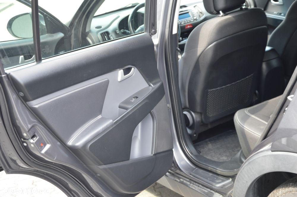 Kia Sportage 1.7 CRDI 2WD Vision - 29