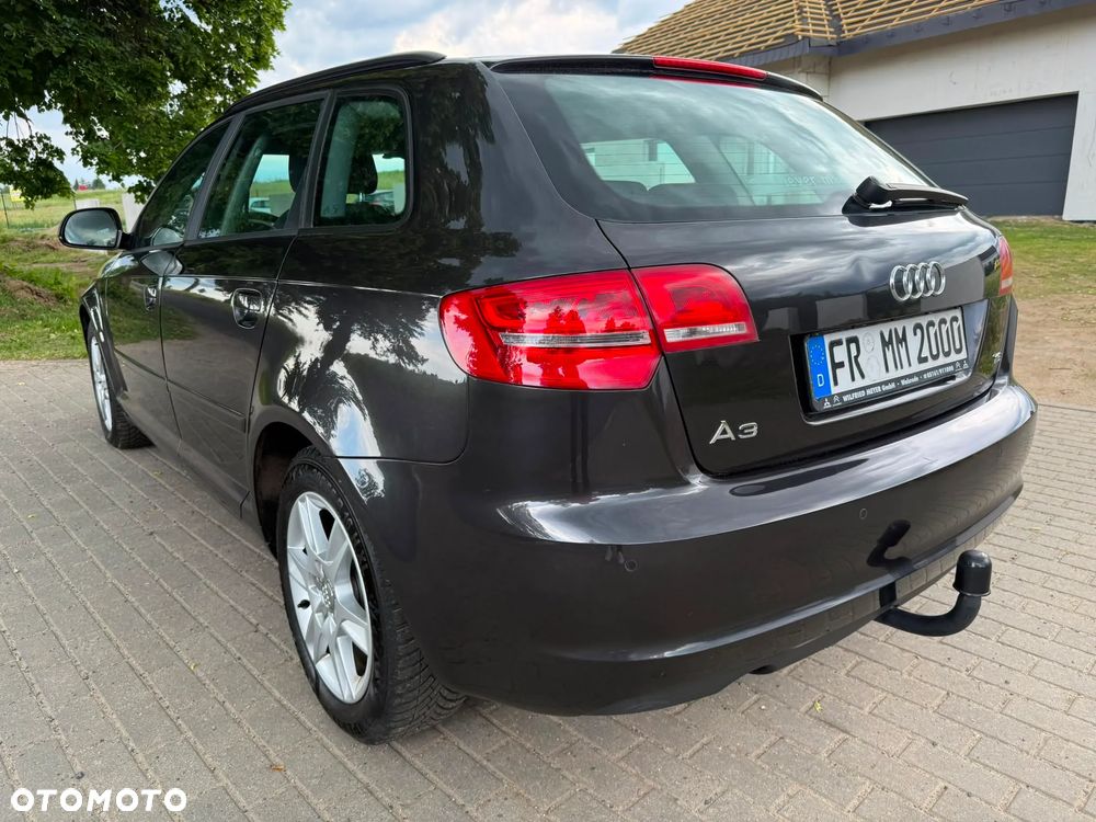 Audi A3 Sportback 1.6 Ambition - 9