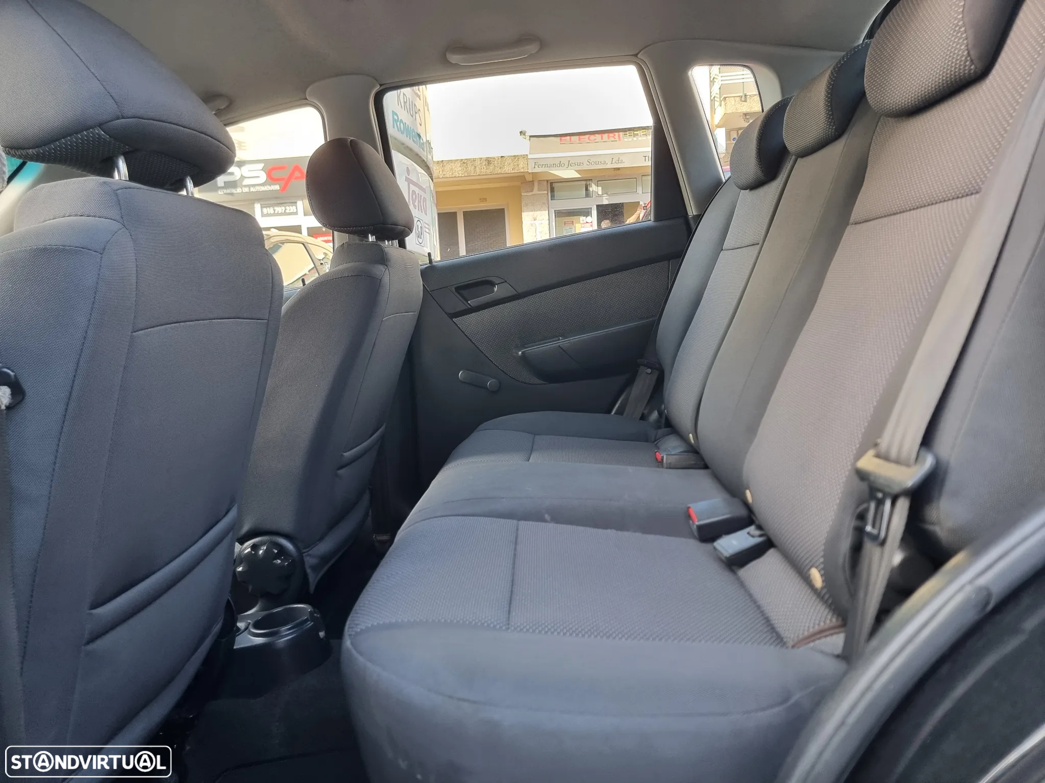 Chevrolet Aveo 1.2 LS - 10