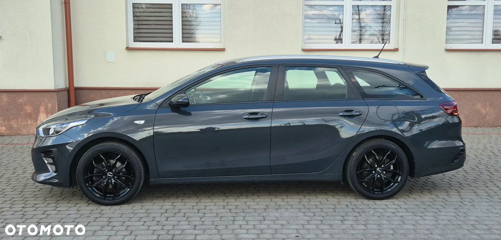 Kia Ceed 1.4 Attract - 13