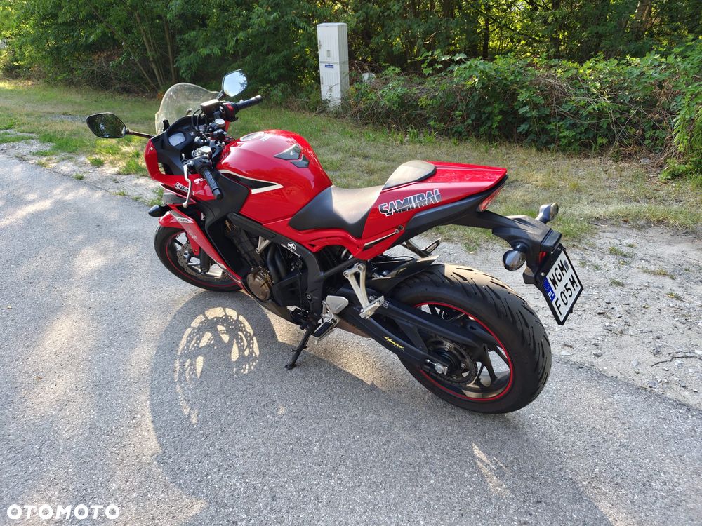 Honda CBR - 3