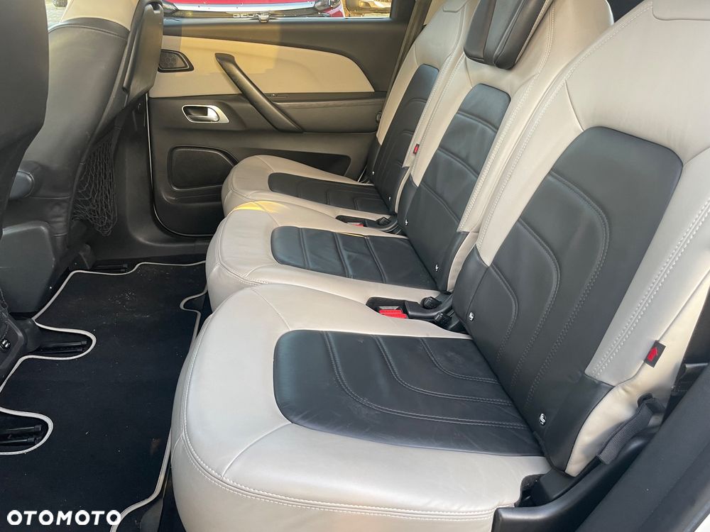 Citroën C4 Picasso 1.2 PureTech Exclusive - 20