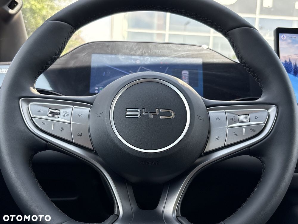 BYD Dolphin G Comfort E-CVT - 9